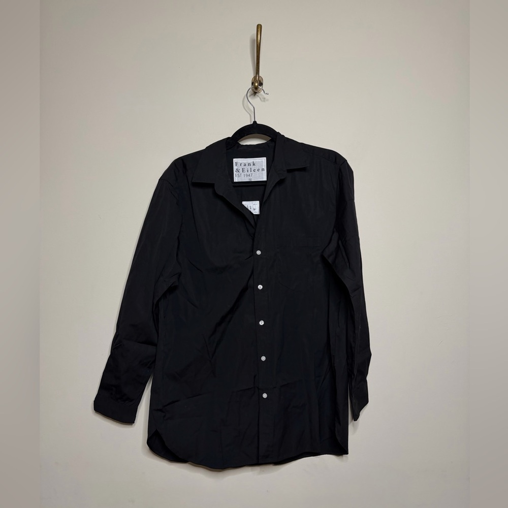 Frank & Eileen Joedy Boyfriend Button Up Shirt Superluxe in Black - Picture 5 of 7